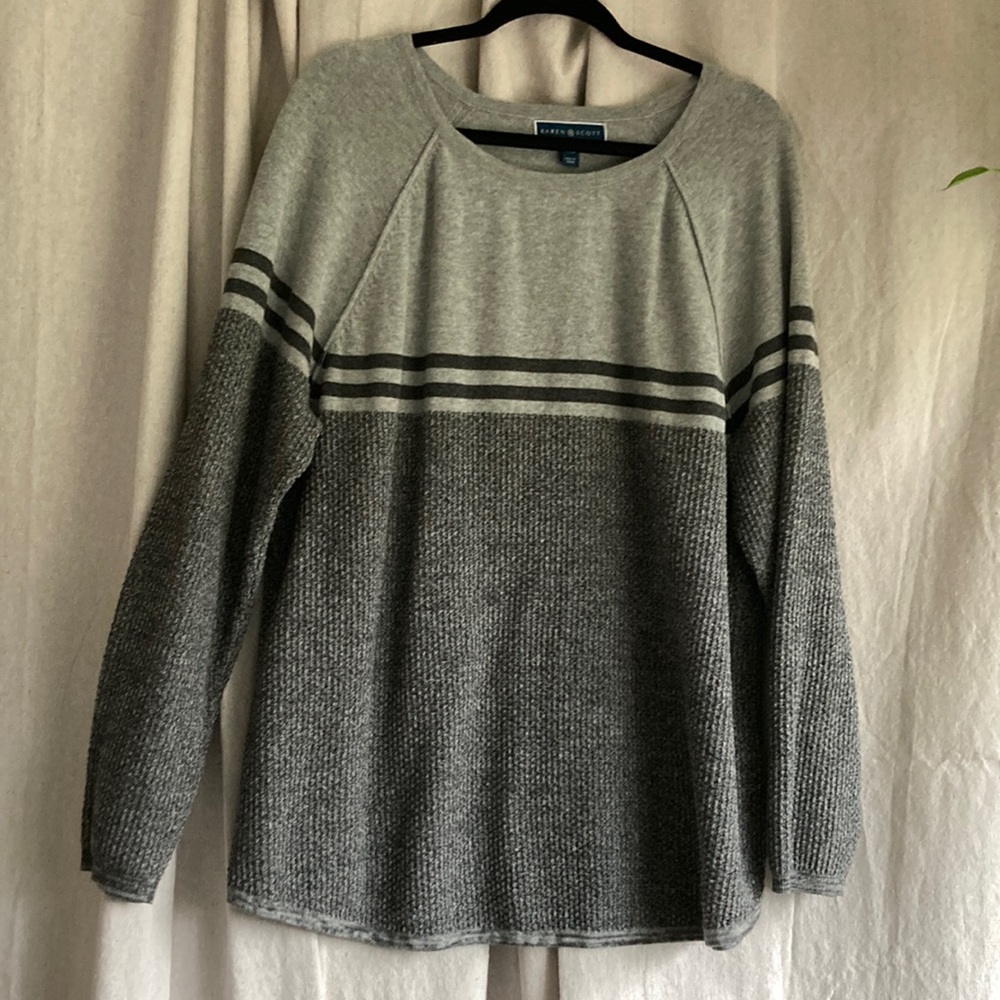 Karen Scott XXL Grey Woman’s Sweater